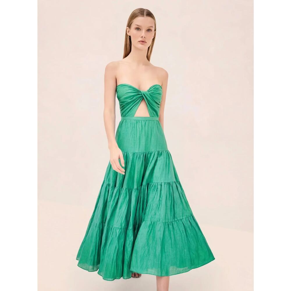 Alexis Olivienne Dress - Picture 2 of 8